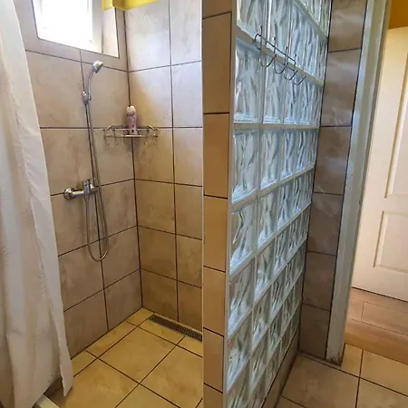 بيت للعطل In - Balaton 31357